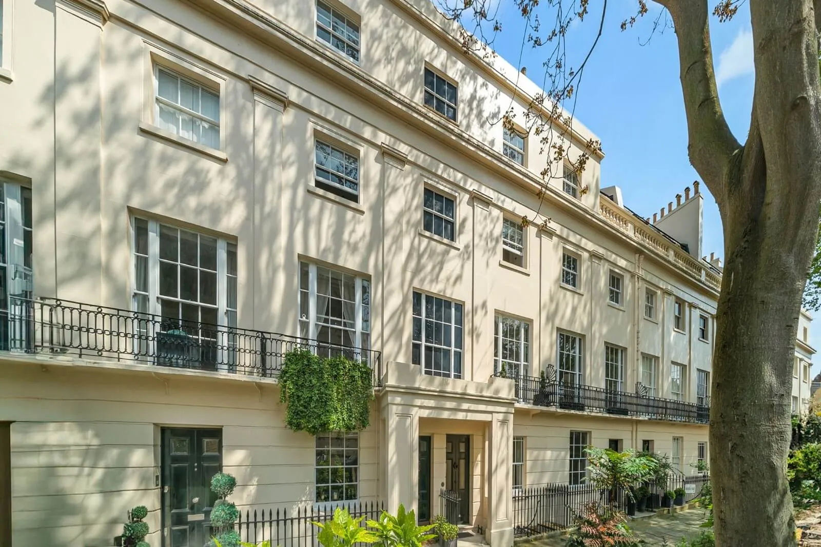 British luxury apartment project-20 units