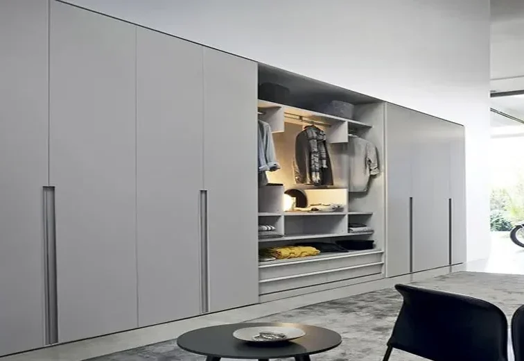 Handleless Push-Pull swing Wardrobe
